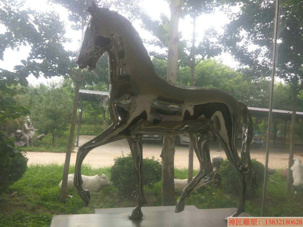 不锈钢马雕塑 公园马雕塑设计制作厂家